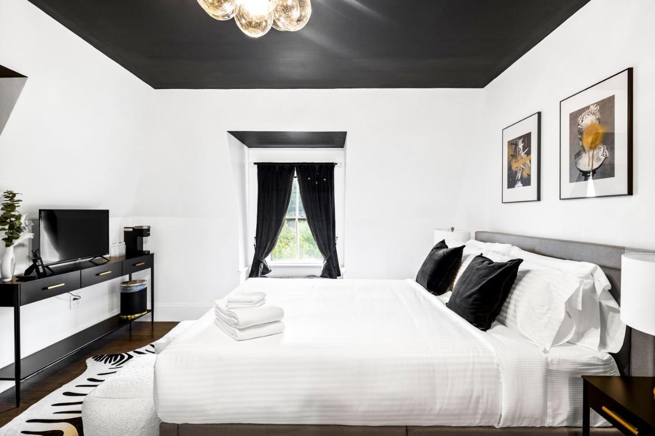The Coach House *